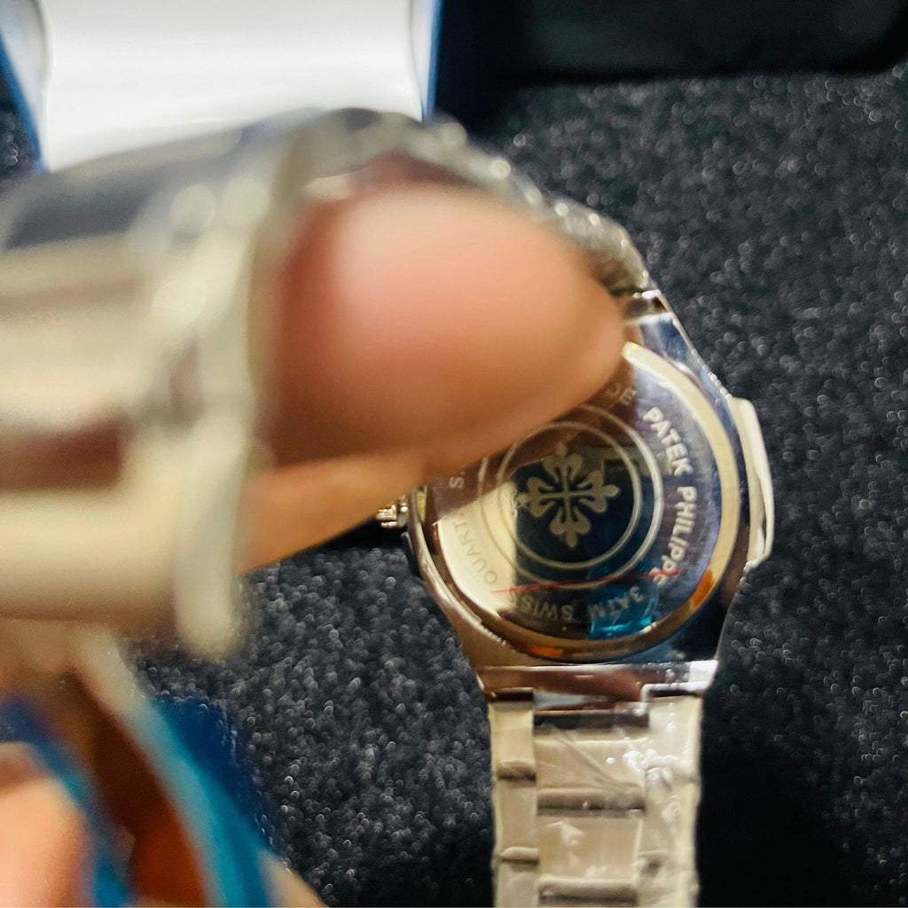 PATEK PHILIPPE GENEVA BLUE DIAL, REF 5711/1